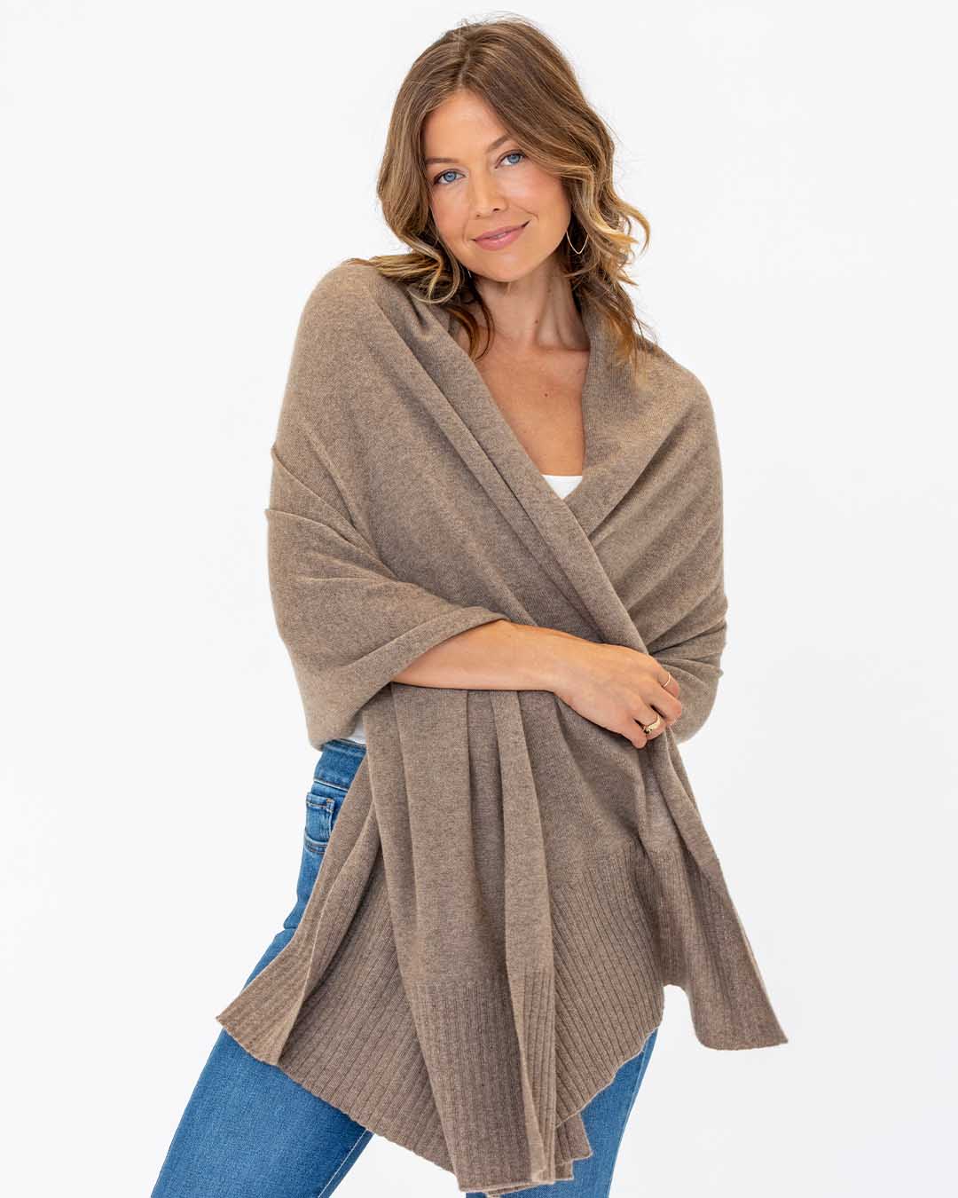 Cashmere Travel Wrap - Image 5