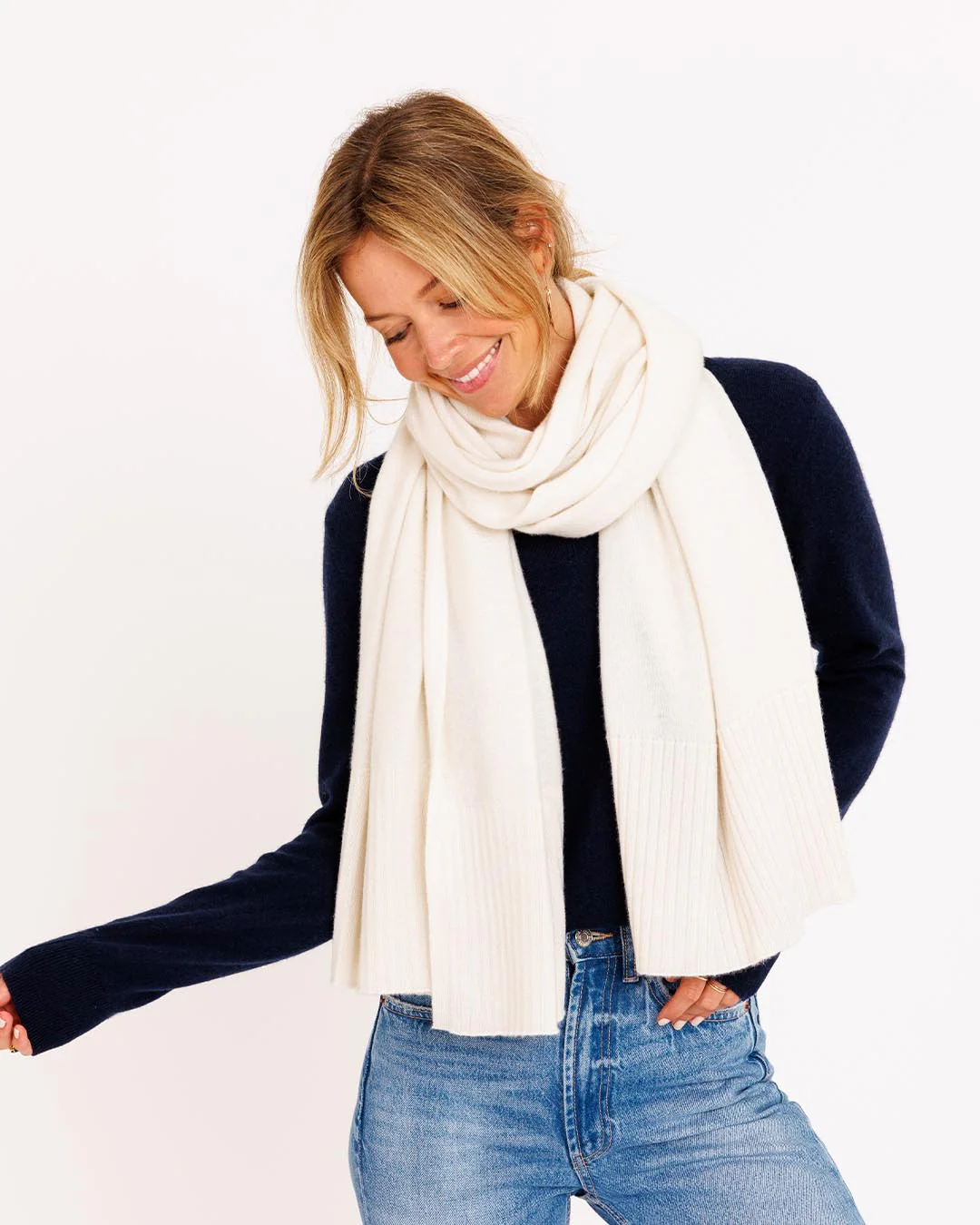 Cashmere Travel Wrap - Image 3