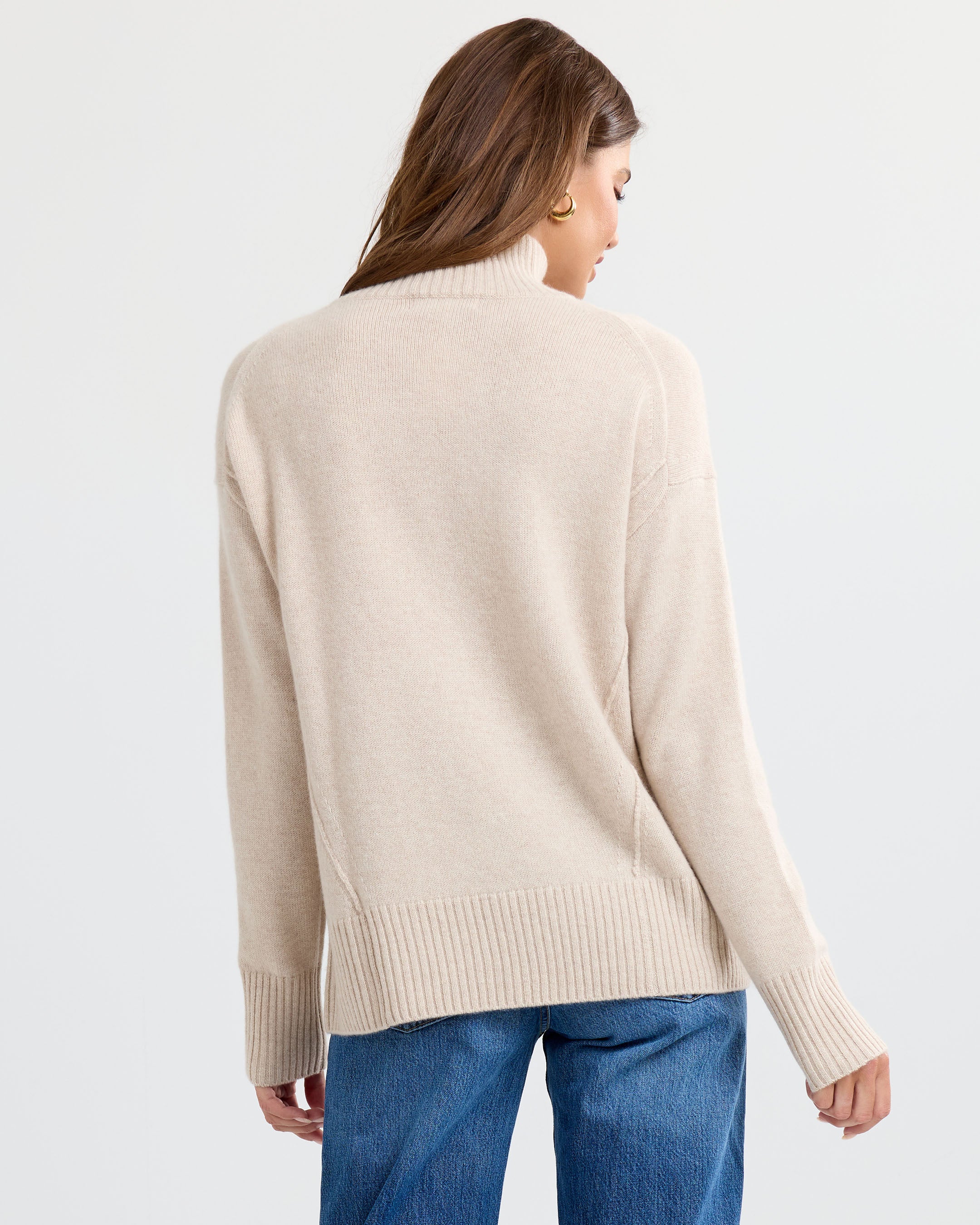 Oversized Cashmere Pullover - Image 7